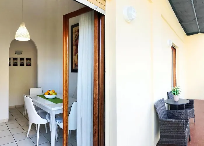 Golden * سورينتو